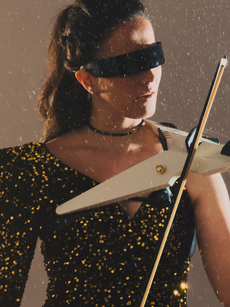 Cyber Electric Violin Show z laserami